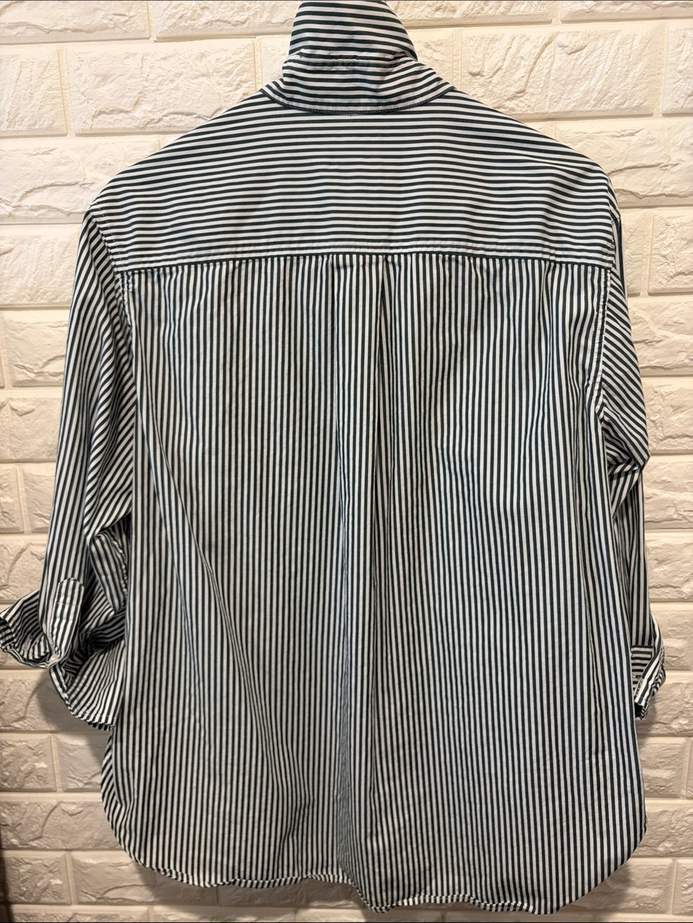 GAP Women’s The Big Shirt Down Shirt - Picture 3 of 3